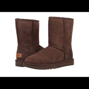 UGG Classic Short Boots